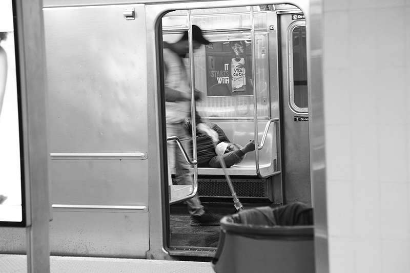 2020 : Streetlife : New York City : Times Square : Richard Moore : Photographer : Photojournalist